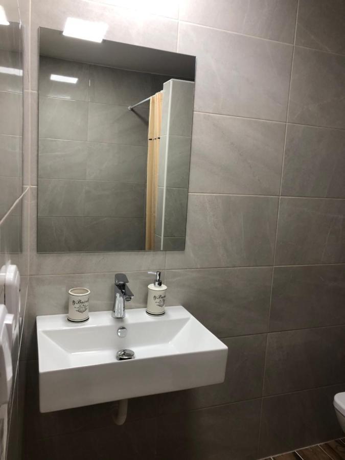 Guesthouse Zlaty Hrozen Česká Lípa Exterior foto